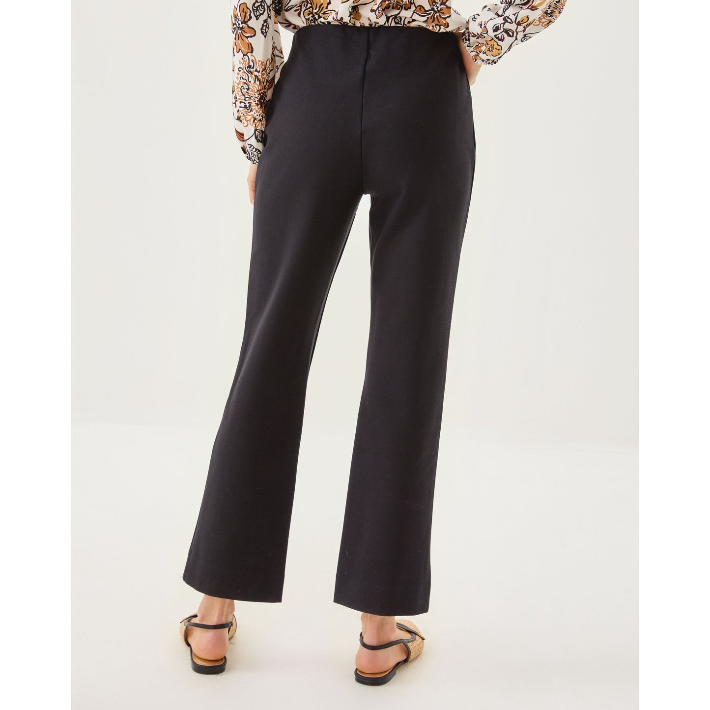 Christabel Ponte Crop Flare Pant - Noir