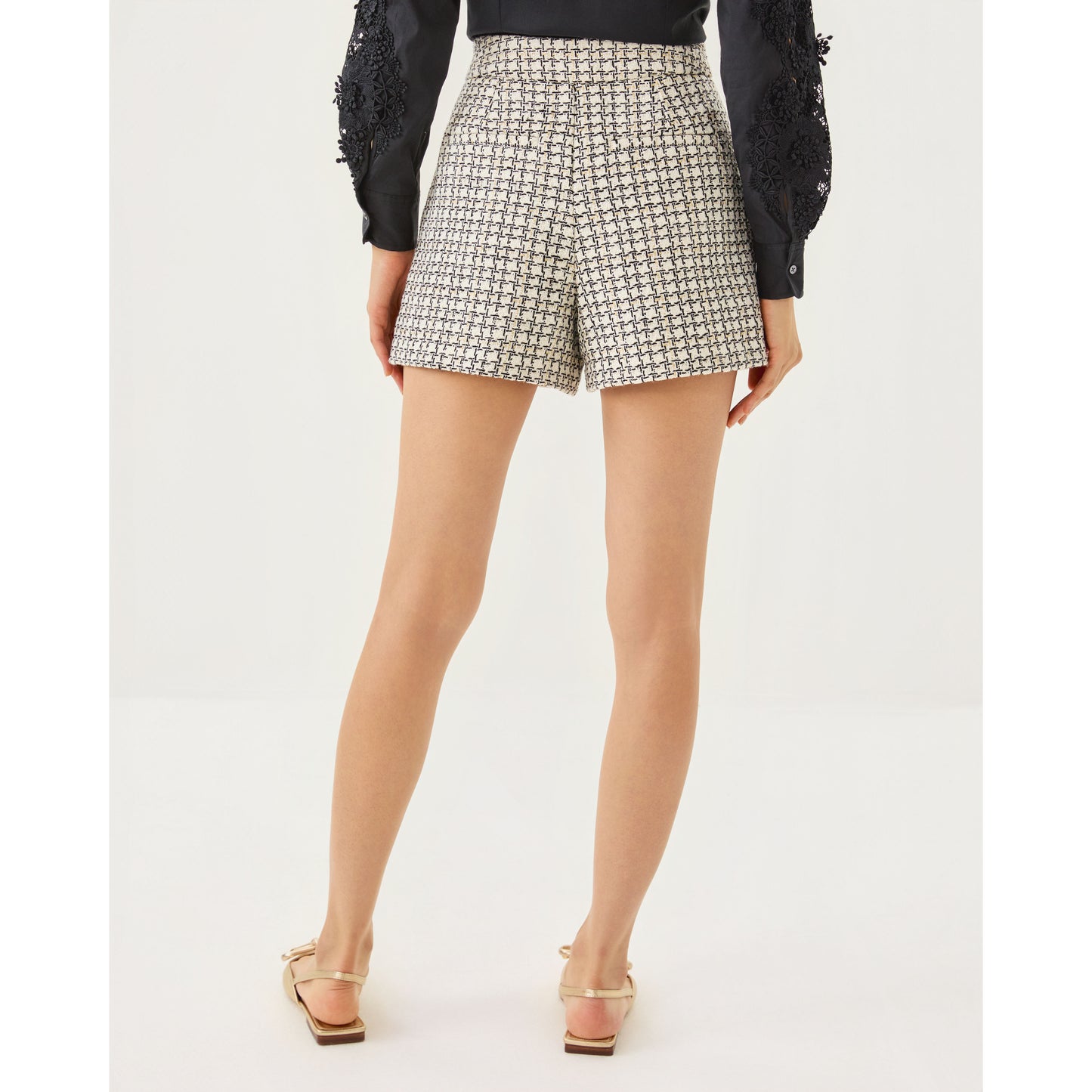 Sarissa Boucle Short - Coconut